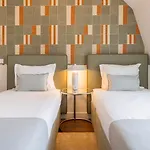 Stunning With Balcony By Lovelystay Appartement