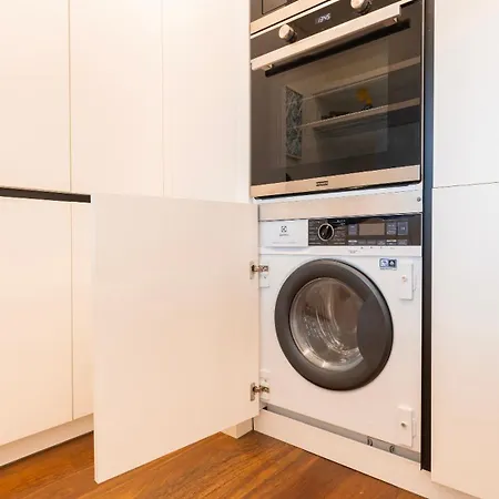 Stunning With Balcony By Lovelystay