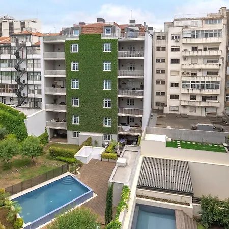 Stunning With Balcony By Lovelystay * Lisboa