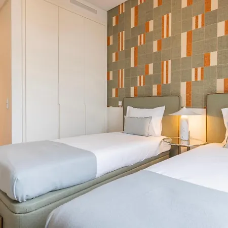 Stunning With Balcony By Lovelystay 公寓